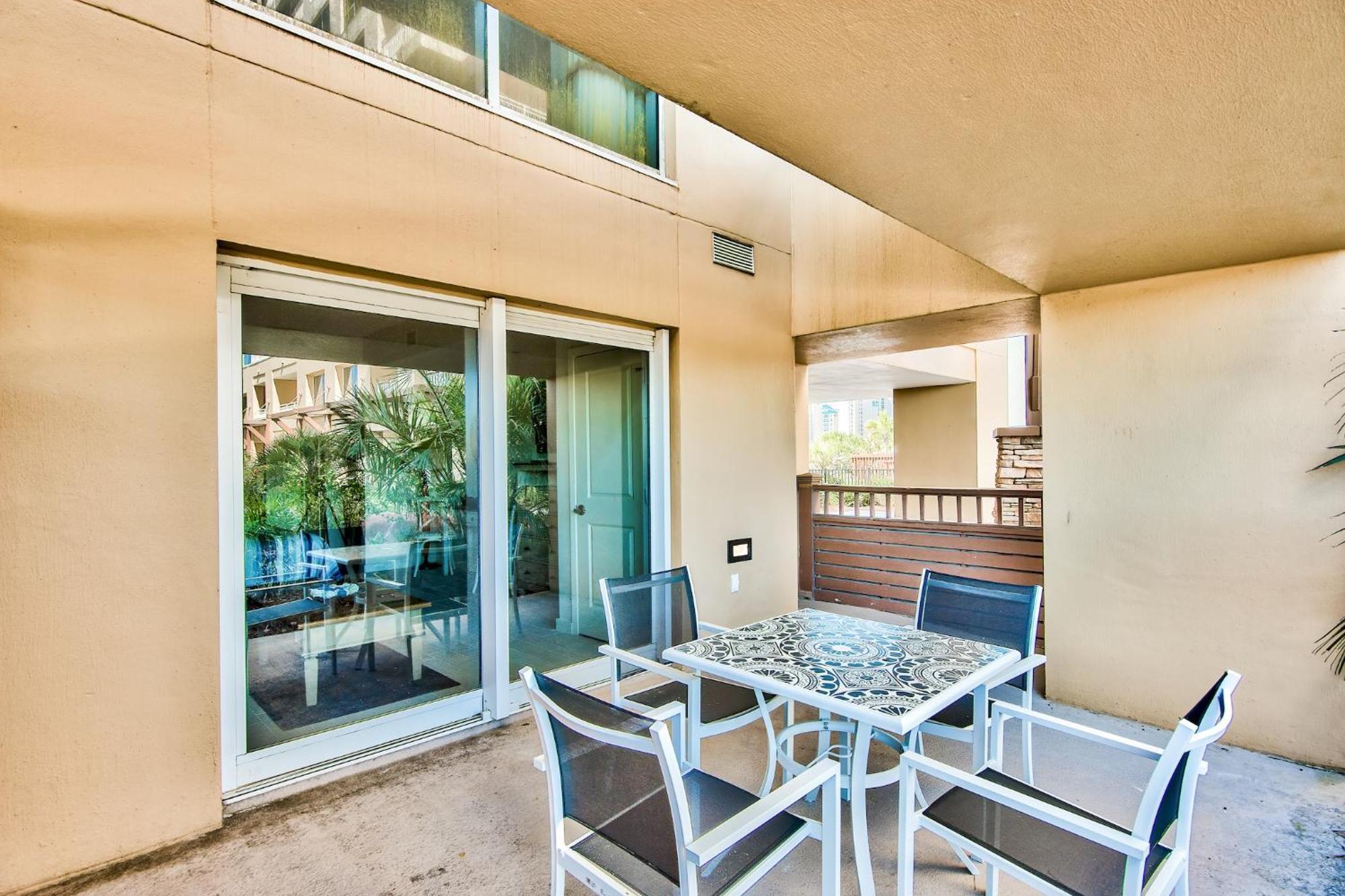 Sandestin Resort Luau By Tufan Room photo